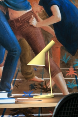 AJ Mini lampa stołowa, soft lemon