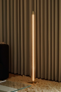 Lirra lampa podłogowa, mosiądz