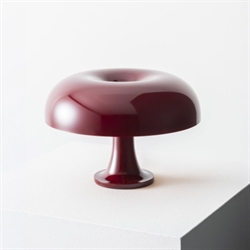 Lampka stołowa Nessino, ruby red