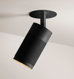 Thorup Copenhagen Patrone wpuszczany spot sufitowy z osłoną, czarno-brązowany mosiądz/ciemny, 120 mm