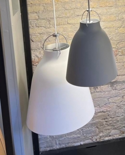 Lampa wystawowa: Caravaggio Pendel matowa biała P3