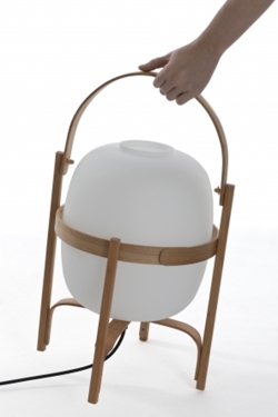 Cesta lampa stołowa