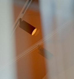 Thorup Copenhagen Patrone szyna sufitowa spot, brązowany mosiądz, 120 mm