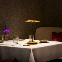 Ginger 20 M lampa stołowa na baterie, mosiądz/szczotkowany mosiądz