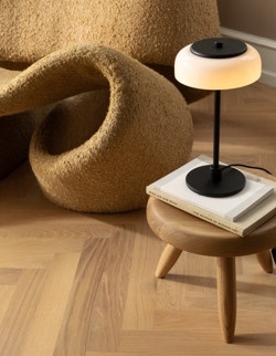 Blossi lampa stołowa mała, czarna/opala