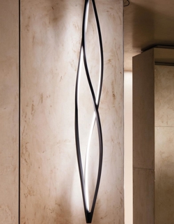 In the wind vertical pendel, czarny