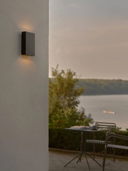 Fold 15 lampa ścienna zewnętrzna LED, seaside czarna