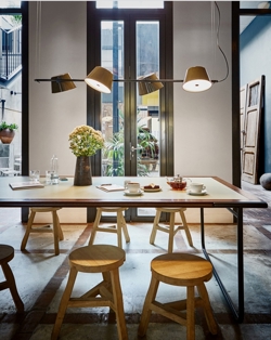 TAM TAM 4 lampa wisząca, czarna