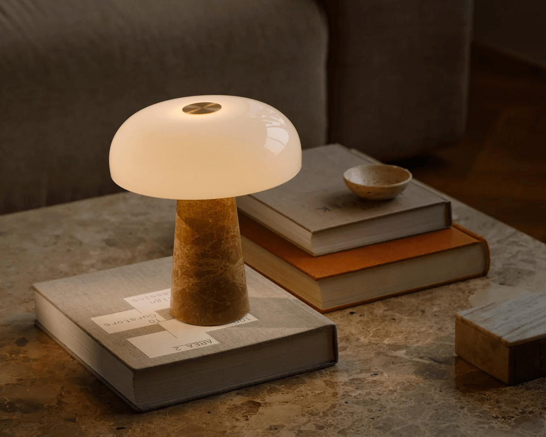 Glossy Mini bordlampe fra Design for the people | Køb den hos Lamper.dk