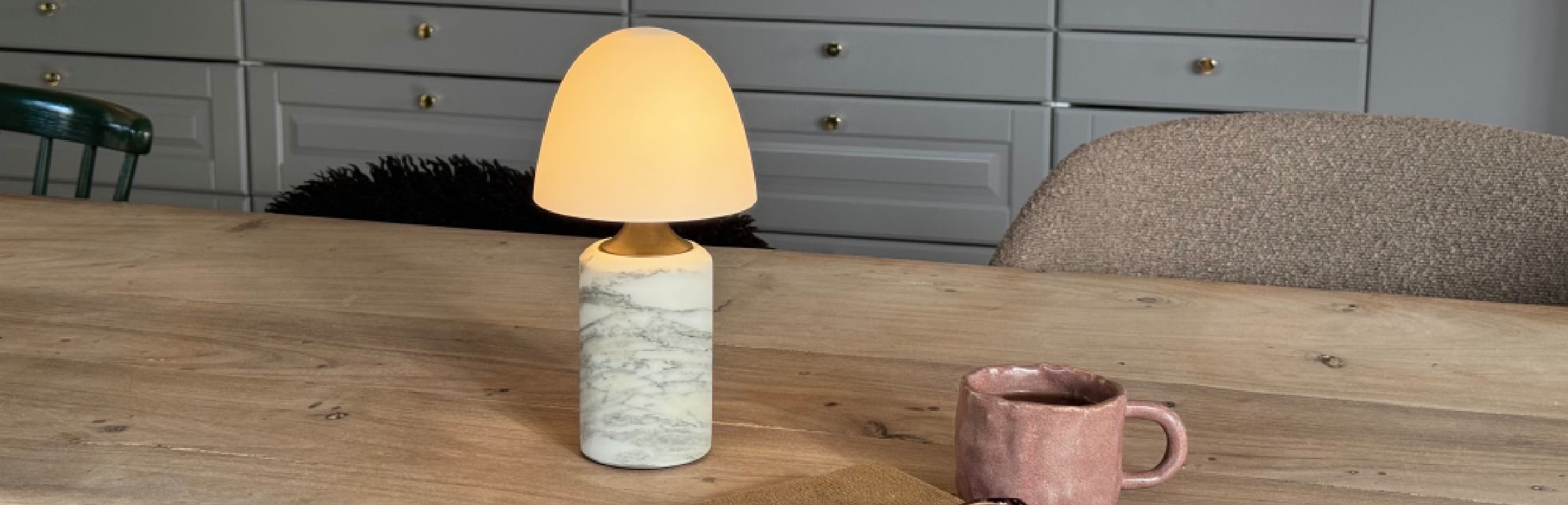 Poznaj elegancką Fuse Portable w kolorowym wnętrzu | Lamper-shop.pl