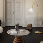 Stwórz przytulny salon dzięki dobremu oświetleniu