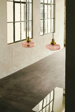 New Wave Optic lampa wisząca, różowa