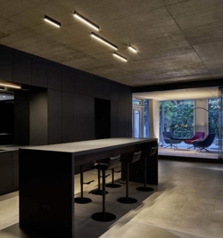 Occhio Mito alto smukła lampa sufitowa – różne warianty