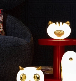 Pet Light Grwoww lampa stołowa